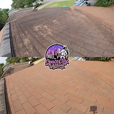 Space city washing roof cleaningg